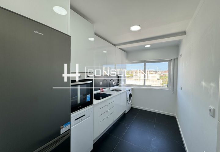Lejlighed i Amadora, Lisbon, Amadora - € 349.000 | Ref: HC704 - foto 1