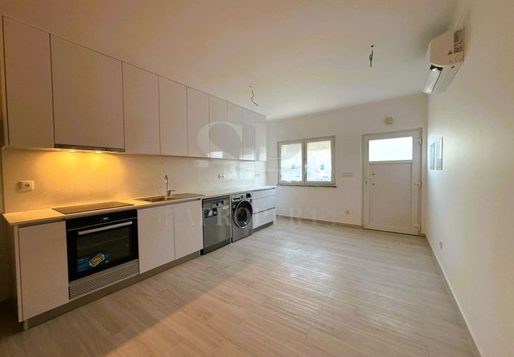Villa i Ferrel, Leiria, Ferrel - € 357.500 | Ref: SP384 - foto 1
