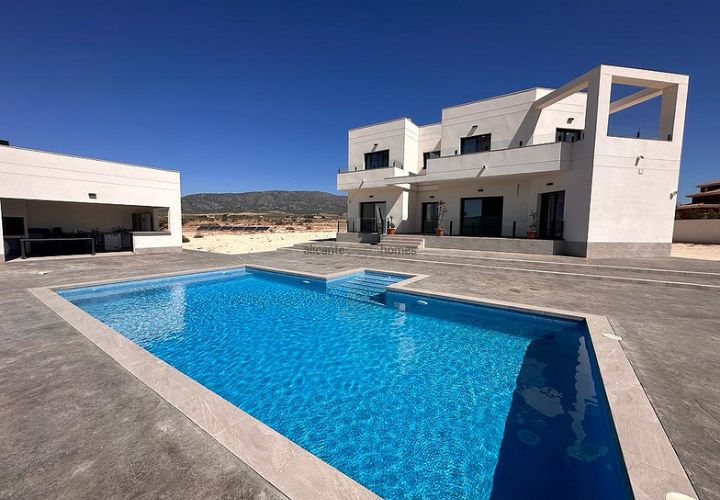 Villa i Pinoso, Alicante, Pinoso - € 436.000 | Ref: HL2024 - foto 1