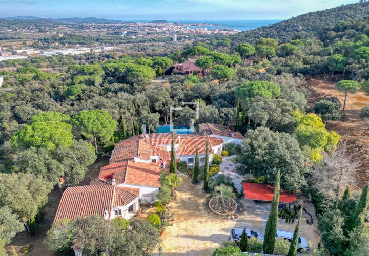 Villa i Calonge, Gerona, Calonge - € 1 500 000 | Ref: PDA65536 - foto 1