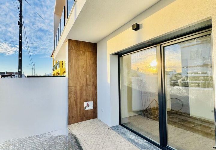 Rækkehus i Seixal, Setubal, Seixal - € 410.000 | Ref: 149840 - foto 1