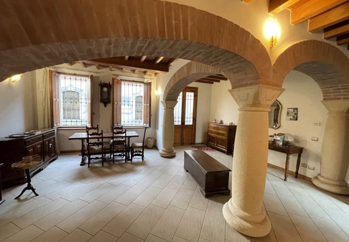 Villa i Suzzara, Mantua, Suzzara - € 300.000 | Ref: 2643 - foto 1