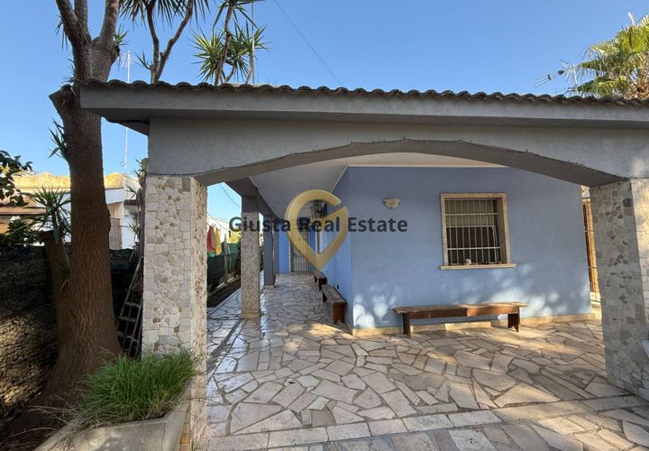 Villa i Oria, Brindisi, Oria - € 179.000 | Ref: 9090-91547 - foto 1