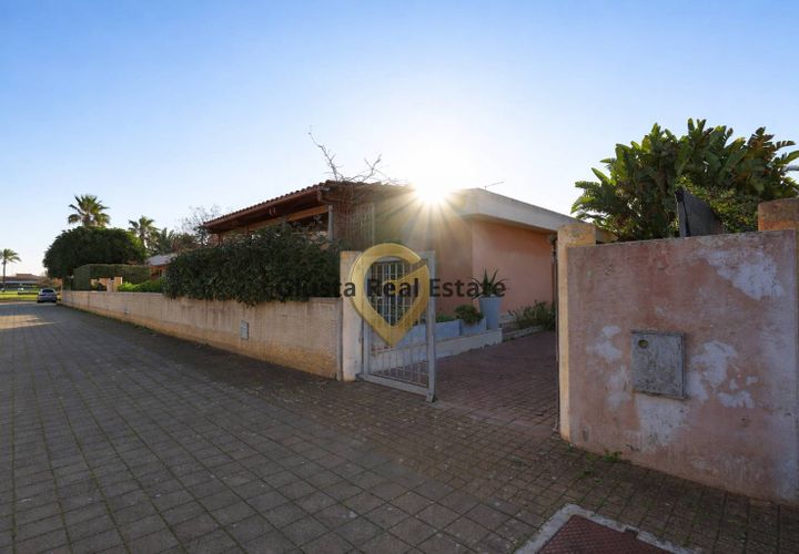 Villa i Brindisi, Brindisi, Brindisi - € 225 000 | Ref: 9090-91573 - foto 1