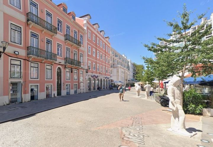 Erhvervsejendom i Alges, Lisbon, Alges - € 1.200.000 | Ref: RES_826 - foto 1