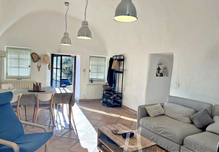 Villa i Sainte-Agnes, Alpes-Maritimes, Sainte-Agnes - € 695.000 | Ref: 86625417 - foto 1