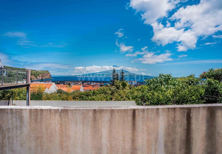 Villa i Horta, Faial, Horta - € 495 000 | Ref: 374250315 - foto 1