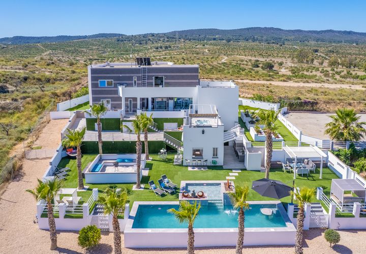 Villa a Torremendo, Alicante, Torremendo - € 1.694.900 | Ref: 3405-04243 - foto 1