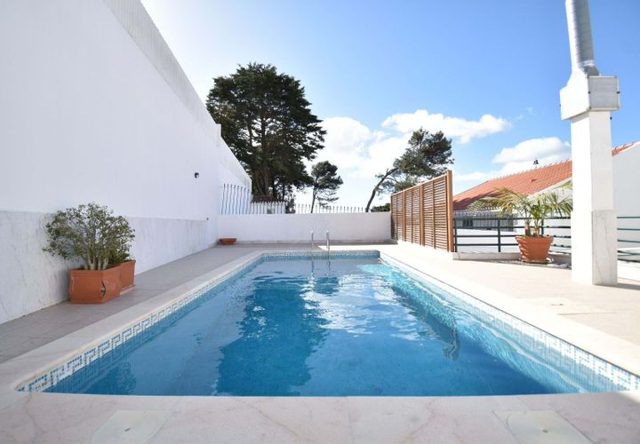 Villa i Carcavelos, Lisbon, Carcavelos - € 1.690.000 | Ref: CAZ/11 - foto 1