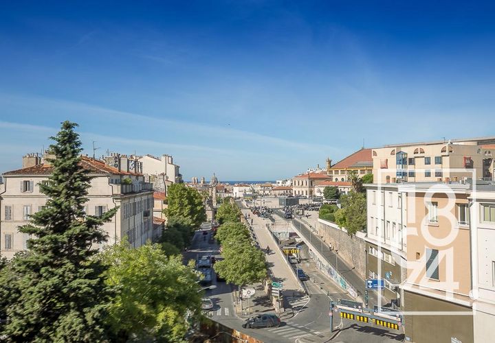 Leilighet i Marseille, Bouches-du-Rhone, Marseille - € 315 000 | Ref: 4BB8-IIK-IA7 - foto 1