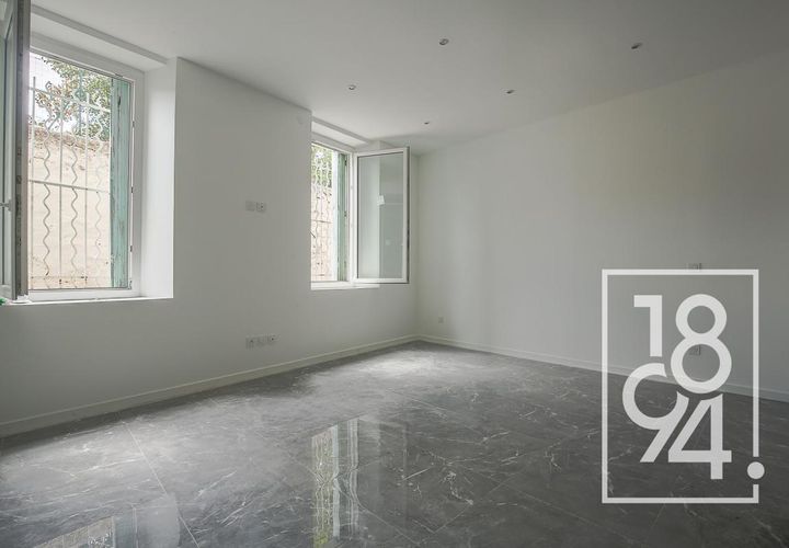 Lejlighed i Marseille, Bouches-du-Rhone, Marseille - € 96.000 | Ref: P52Z-H3P-9RX - foto 1