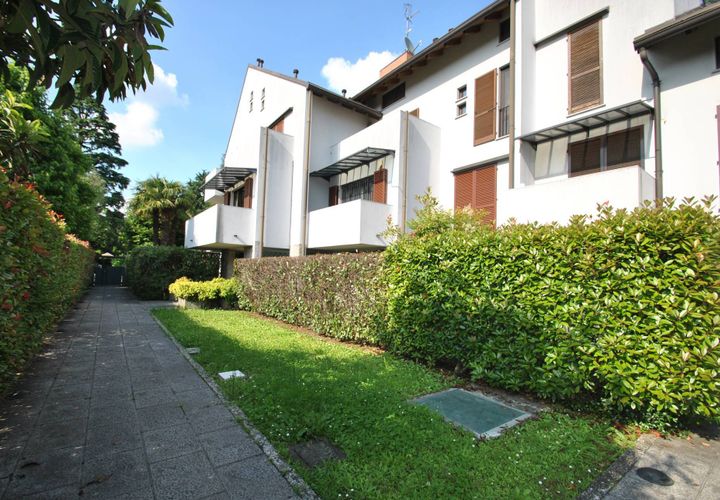 Appartement in Vimercate, Monza and Brianza, Vimercate - € 339.000 | Ref: 2360 - foto 1