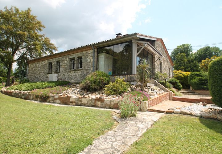 Villa a Casteljaloux, Lot-et-Garonne, Casteljaloux - € 329.000 | Ref: 340931454085 - foto 1
