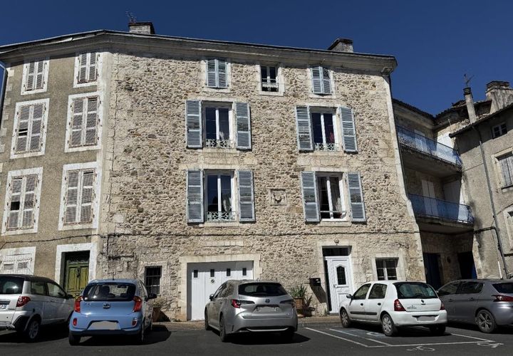 Villa i Nontron, Dordogne, Nontron - € 249.000 | Ref: 3C5760E49B4044C1 - foto 1