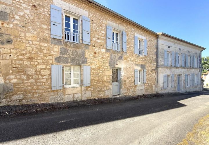 Villa a Charras, Charente, Charras - € 625.000 | Ref: B84B436981764D6D - foto 1