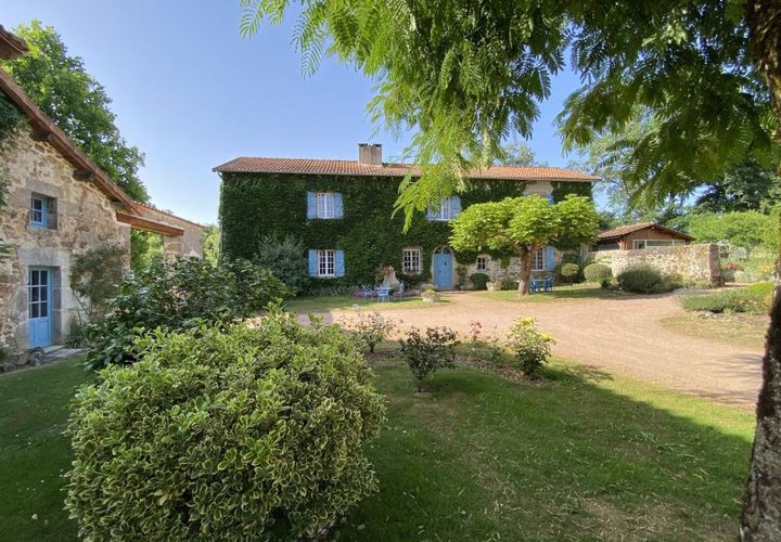 Villa a Busserolles, Dordogne, Busserolles - € 850.000 | Ref: DF6590CB56FC4F64 - foto 1