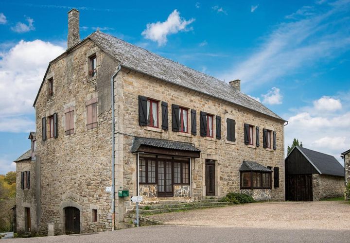 Landejendom i Saint-Paul, Correze, Saint-Paul - € 272.000 | Ref: CDCD439997D14A6A - foto 1