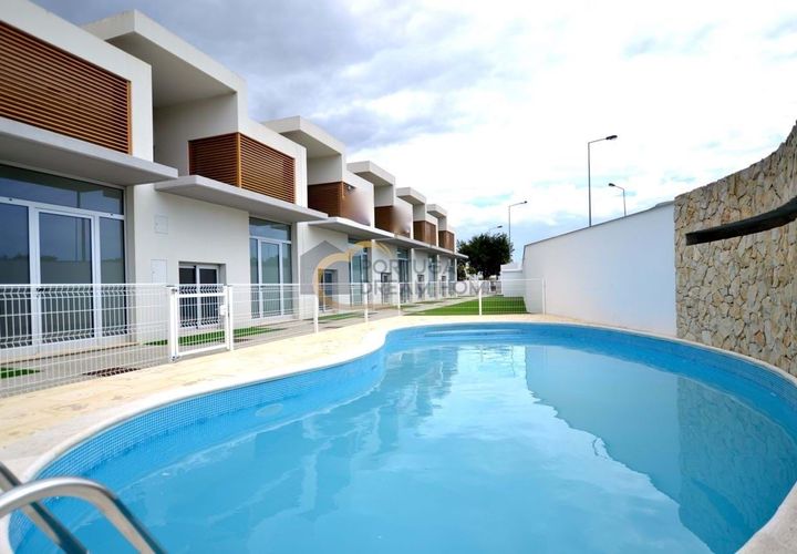 Villa i Albufeira, Faro, Albufeira - € 453.000 | Ref: NC202 - foto 1