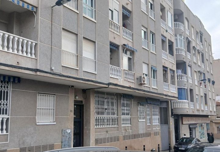 Leilighet i Torrevieja, Alicante, Torrevieja - € 116 000 | Ref: AP2-148/4147 - foto 1