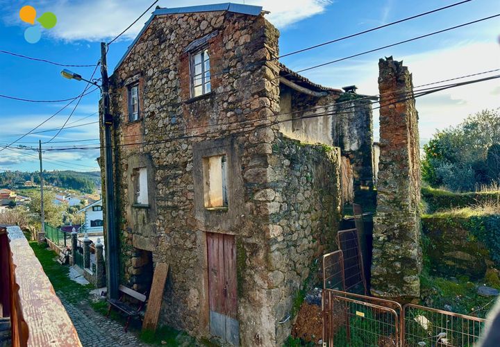 Ruïna a Covilha, Castelo Branco, Covilha - € 28.000 | Ref: C9689 - foto 1