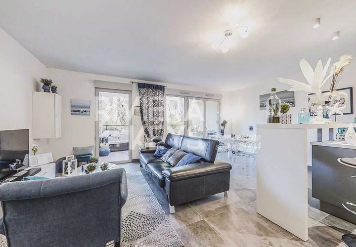 Lejlighed i Saint-Raphaël, Var, Saint-Raphaël - € 520.000 | Ref: 86402019 - foto 1