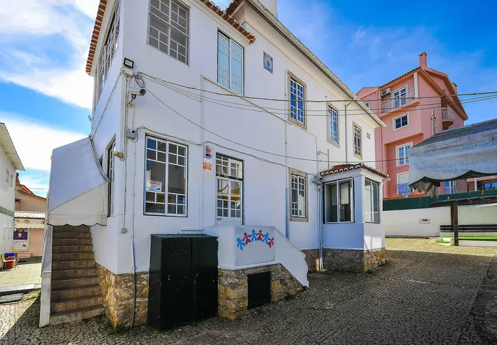 Villa i Carcavelos, Lisbon, Carcavelos - € 1.900.000 | Ref: C0252-01009 - foto 1
