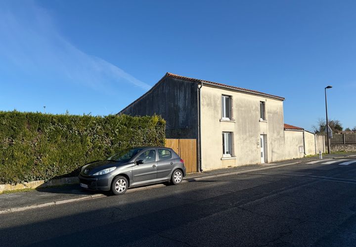 Villa i Lucon, Vendee, Lucon - € 155.000 | Ref: 830038541718 - foto 1