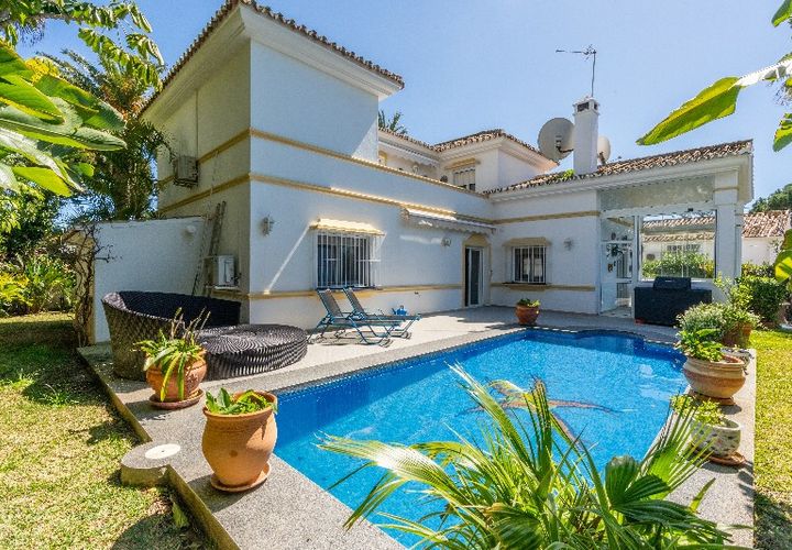 Villa i Marbesa, Malaga, Marbesa - € 1.475.000 | Ref: R4995211 - foto 1