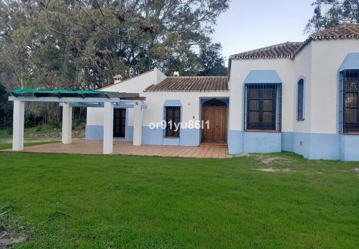 Finca i Casares, Malaga, Casares - € 1.400.000 | Ref: R4088860 - foto 1
