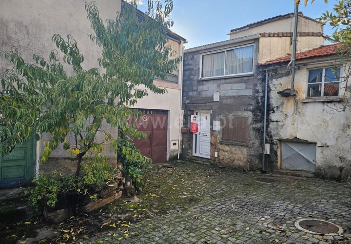 Villa i Fundao, Castelo Branco, Fundao - € 19.900 | Ref: 255250205 - foto 1