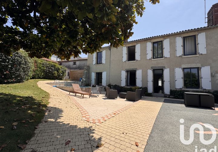 Byhus i La Chataigneraie, Vendee, La Chataigneraie - € 310.000 | Ref: 34281 - foto 1