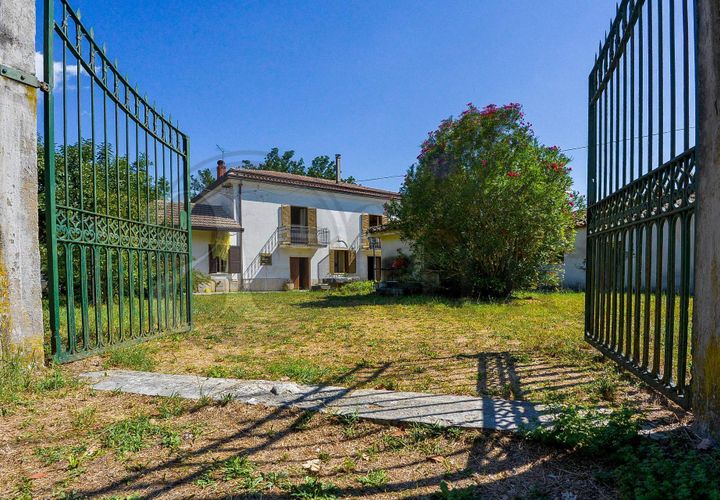 Landejendom i Pignataro Interamna, Frosinone, Pignataro Interamna - € 210.000 | Ref: AC99-149-1044 - foto 1