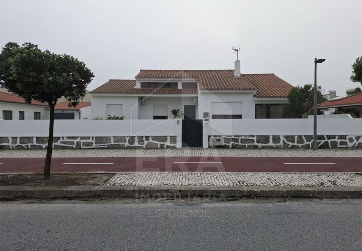 Villa a Esposende, Braga, Esposende - € 790.000 | Ref: 039240156 - foto 1