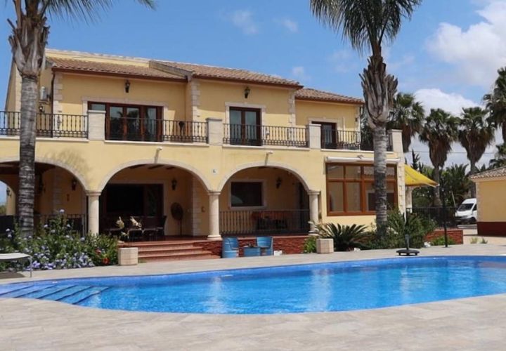 Villa i Orihuela, Alicante, Orihuela - € 750.000 | Ref: CSPR-57174 - foto 1