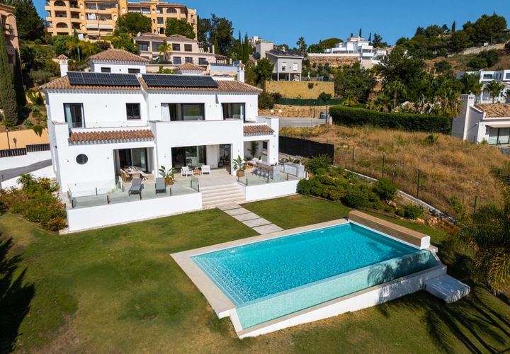 Villa a Marbella, Malaga, Marbella - € 2.999.000 | Ref: HFMs651490 - foto 1