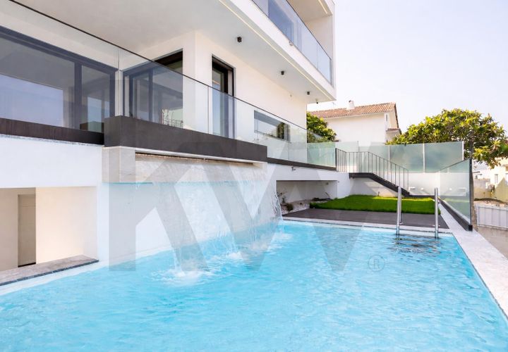 Reihenhaus in Almada, Setubal, Almada - € 1.450.000 | Ref: KWPT-025628 - Foto 1