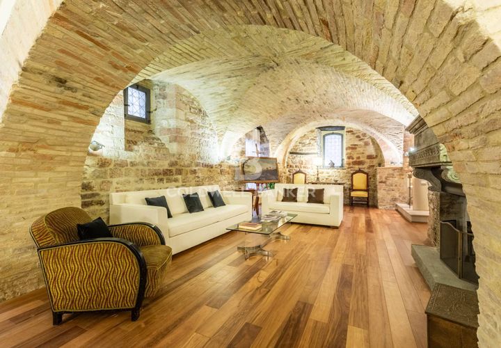 Leilighet i Assisi, Perugia, Assisi - € 490 000 | Ref: CBI134-1917-238 - foto 1