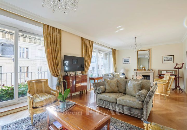 Byhus i Paris, Paris, Paris - € 3.100.000 | Ref: 85680156 - foto 1