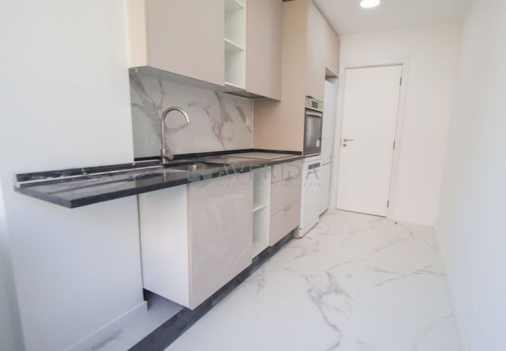 Lejlighed i Amadora, Lisbon, Amadora - € 349.000 | Ref: 3002 - foto 1