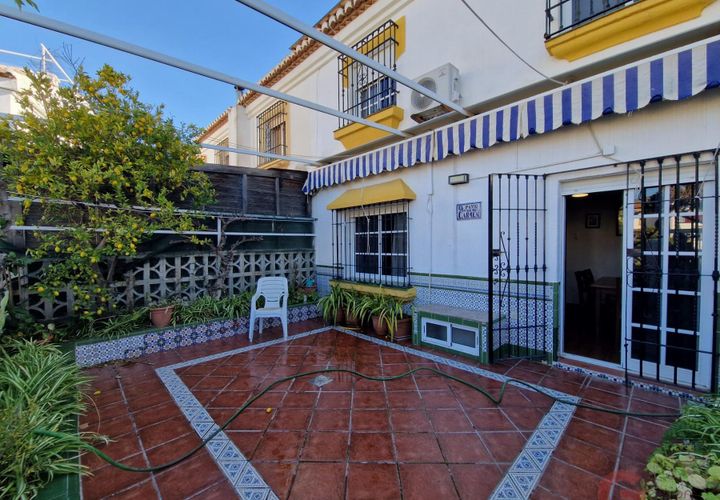 Villa a Salobrena, Granada, Salobrena - € 419.000 | Ref: MG700 - foto 1