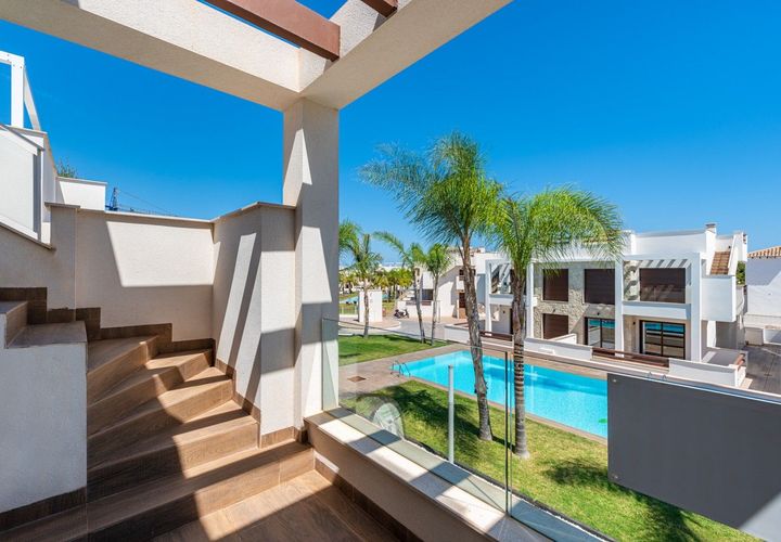 Bungalou a Torrevieja, Alicante, Torrevieja - € 325.000 | Ref: BLV-12/866 - foto 1