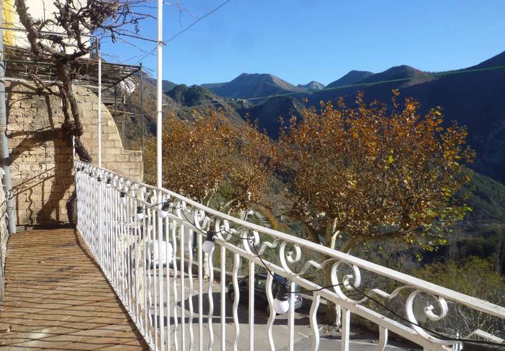 Landejendom i Rigaud, Alpes-Maritimes, Rigaud - € 192.000 | Ref: 85493337 - foto 1
