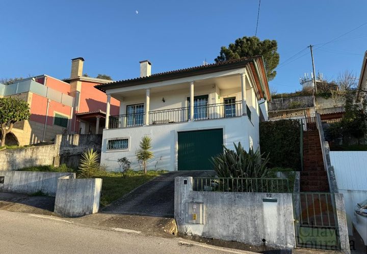 Villa i Coimbra, Coimbra, Coimbra - € 337.500 | Ref: 15615U - foto 1