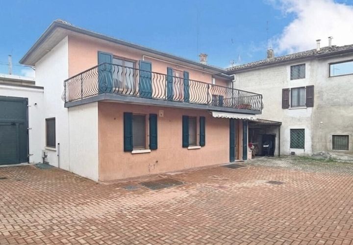 Byhus i Leno, Brescia, Leno - € 239.000 | Ref: 12501 - foto 1