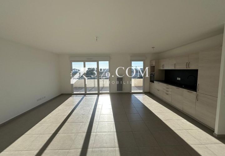 Lejlighed i Saint-Raphaël, Var, Saint-Raphaël - € 386.000 | Ref: 492_V5850062813 - foto 1