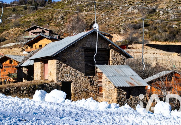 Landejendom i Roubion, Alpes-Maritimes, Roubion - € 149.000 | Ref: 49467 - foto 1