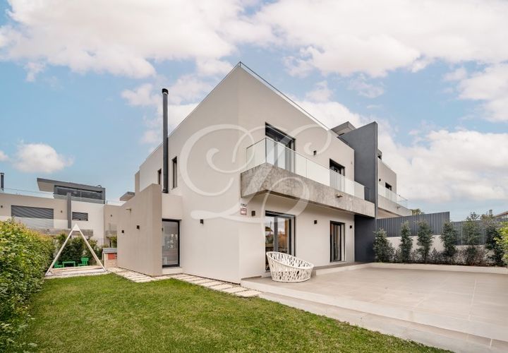 Villa i Sintra, Lisbon, Sintra - € 985.000 | Ref: 42202 - foto 1