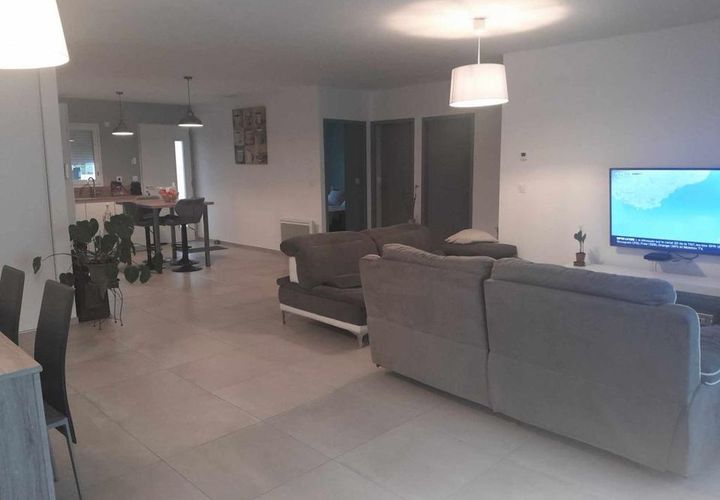 Villa a Rivesaltes, Pyrenees-Orientales, Rivesaltes - € 1.300/mes | Ref: 793540 - foto 1