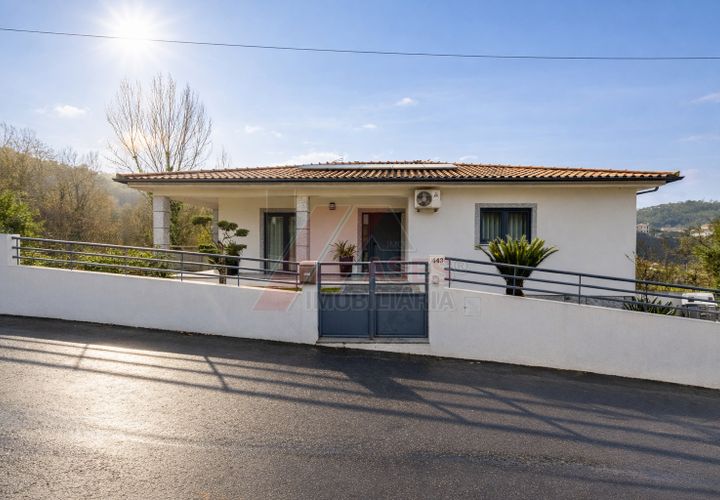 Villa i Fafe, Braga, Fafe - € 349.000 | Ref: 002-324 - foto 1
