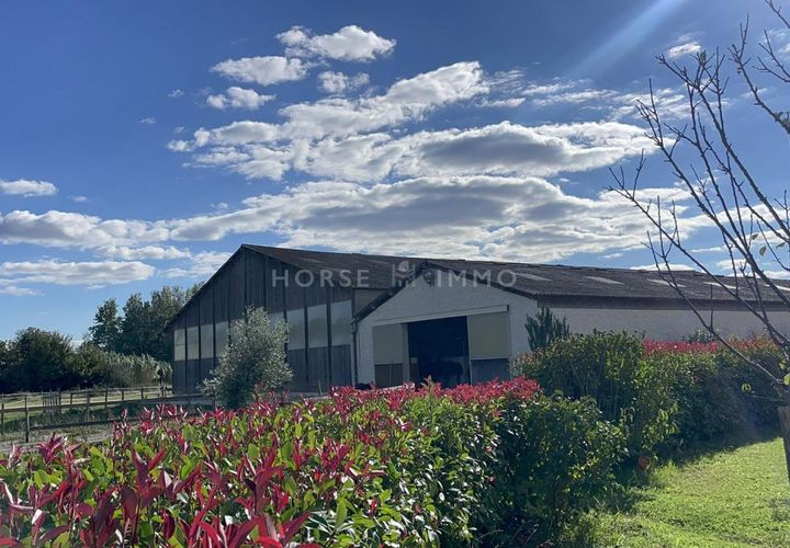 Villa i Nimes, Gard, Nimes - € 1.160.000 | Ref: 2767-ANG - foto 1